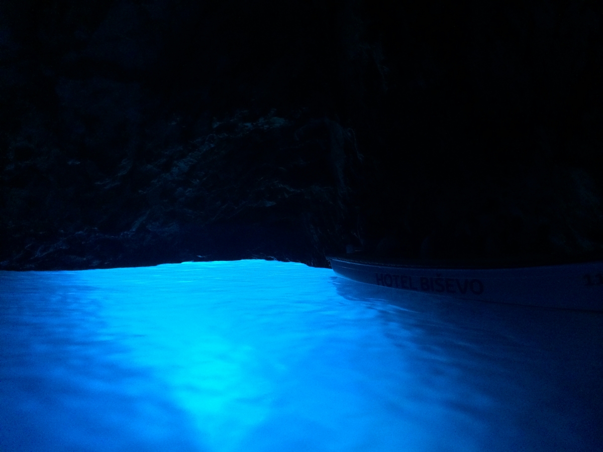 Blue Cave (Bisevo) 